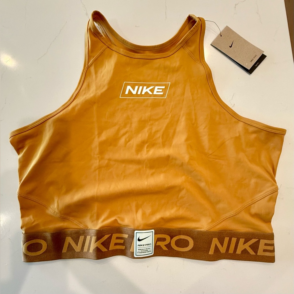 Nike Cropped Pro Tank